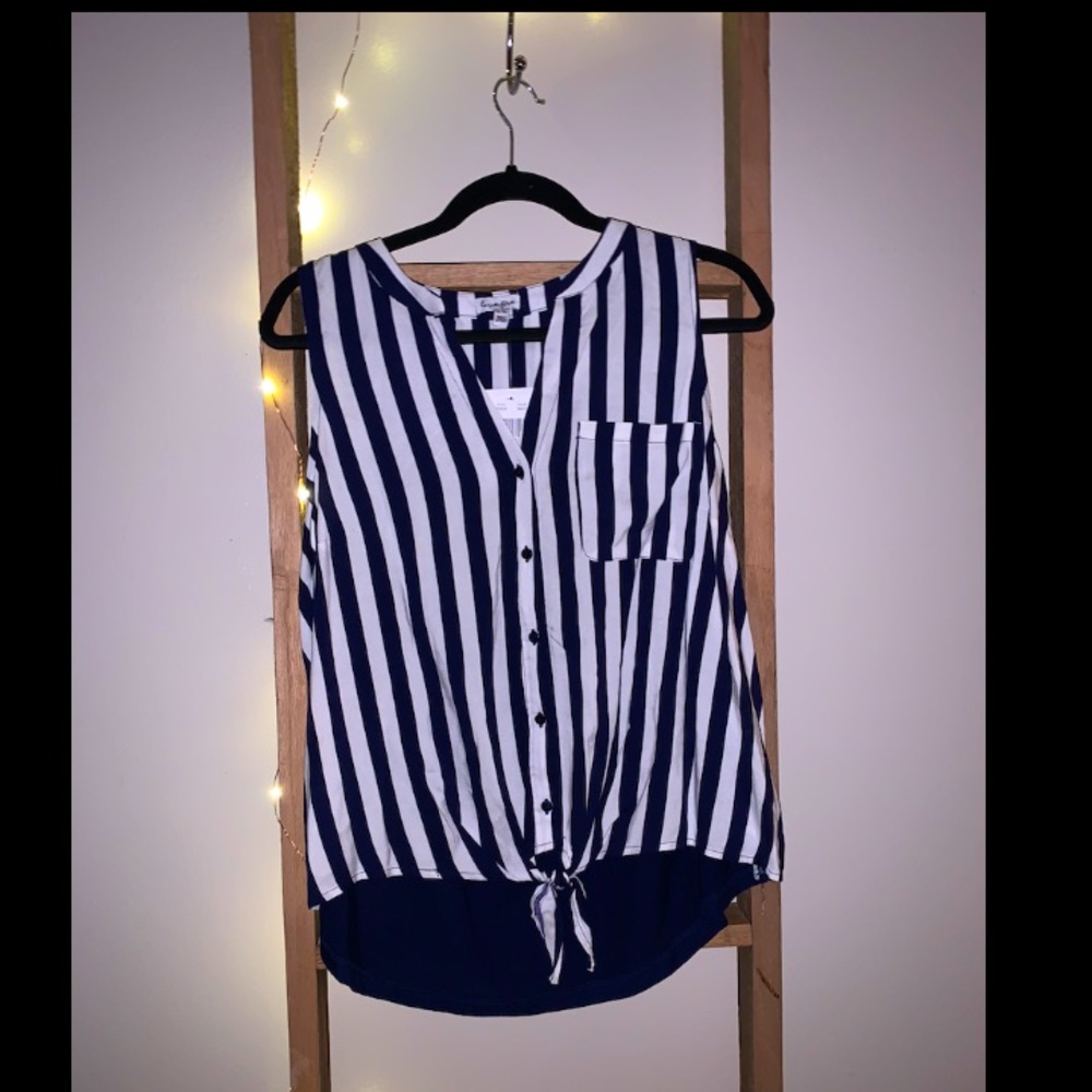 Button down Women’s tank top